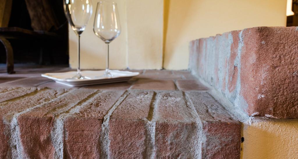 Palazzo Piazza Mazzini Hotel Pescia Eksteriør billede